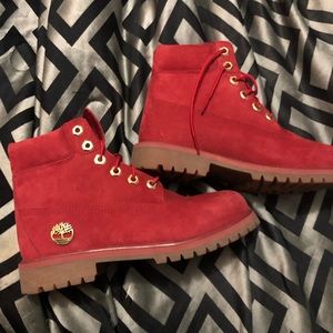 Limited release red and gold timberlands